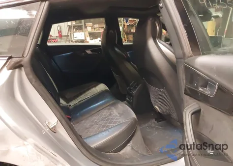 2019 Audi Rs 5 2.9T z USA, uszkodzony, nr VIN WUABWCF53KA906560